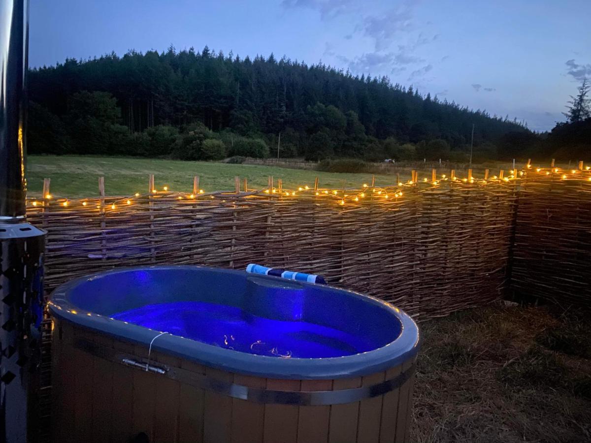 ローンソン Roosters Retreatヴィラ エクステリア 写真